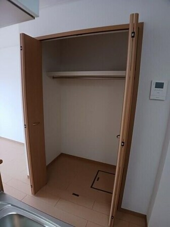 ネオ・エリオッティ Iの物件内観写真